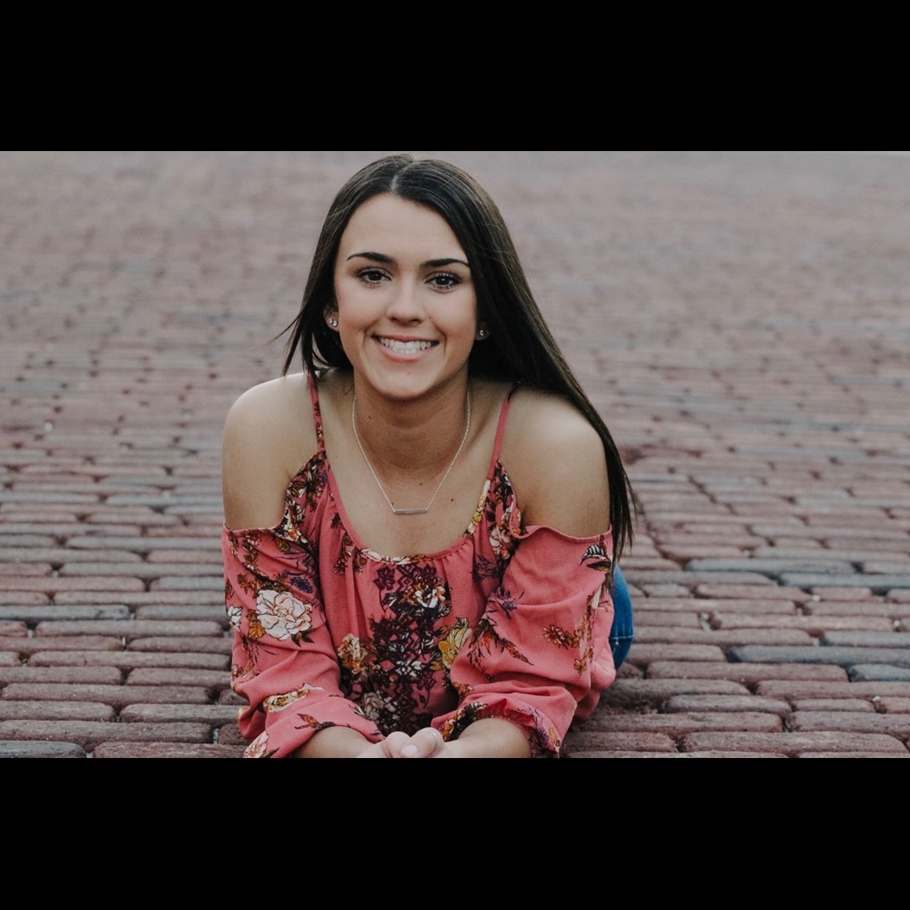 Meet your Posher, Haylee